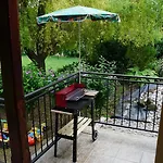 Casa vacanze Tobo House Along The River Danube *