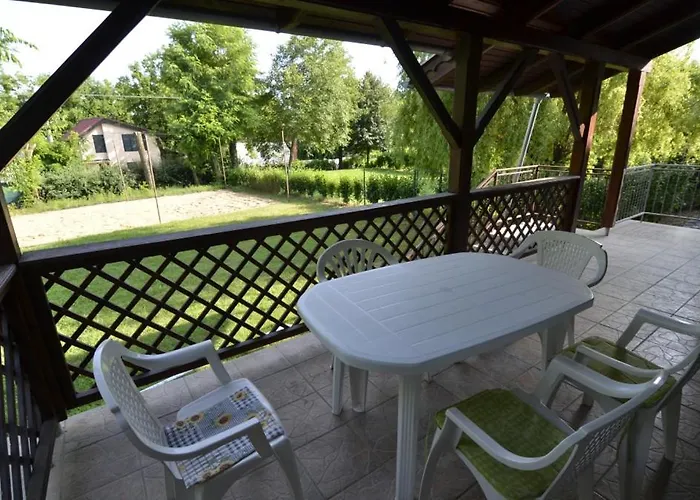 Prázdninový dům Tobo House Along The River Danube *