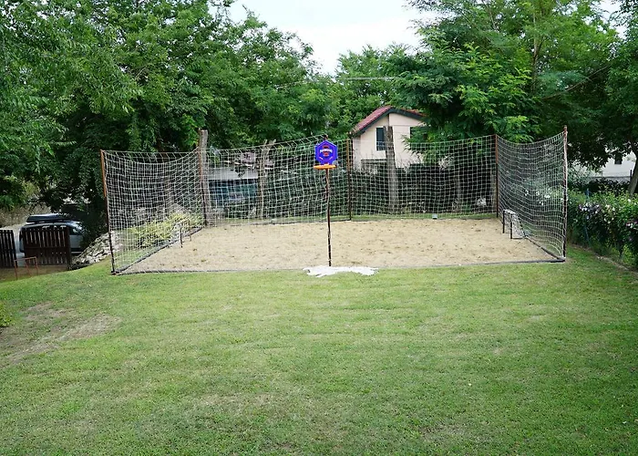 Tobo House Along The River Danube * Radvaň nad Dunajom