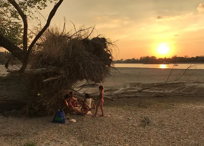 Prázdninový dům Tobo House Along The River Danube
